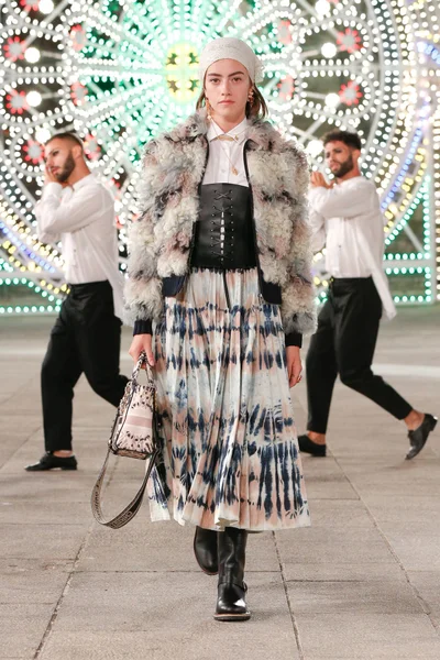 Look 59